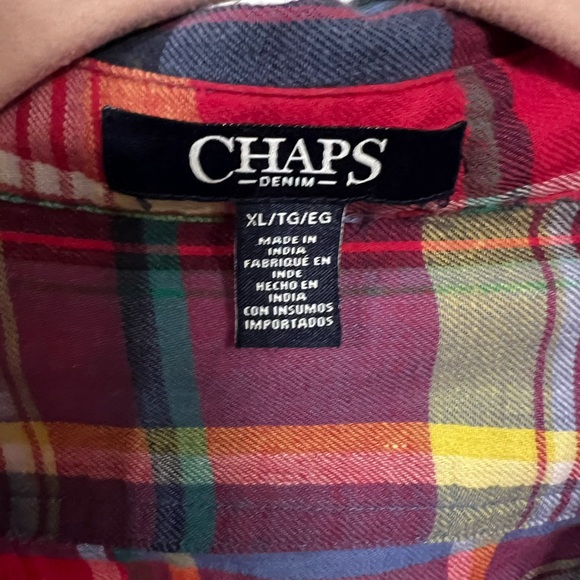 Like new chaps, ladies plaid button-down shirt. Size XL. - Picture 3 of 6